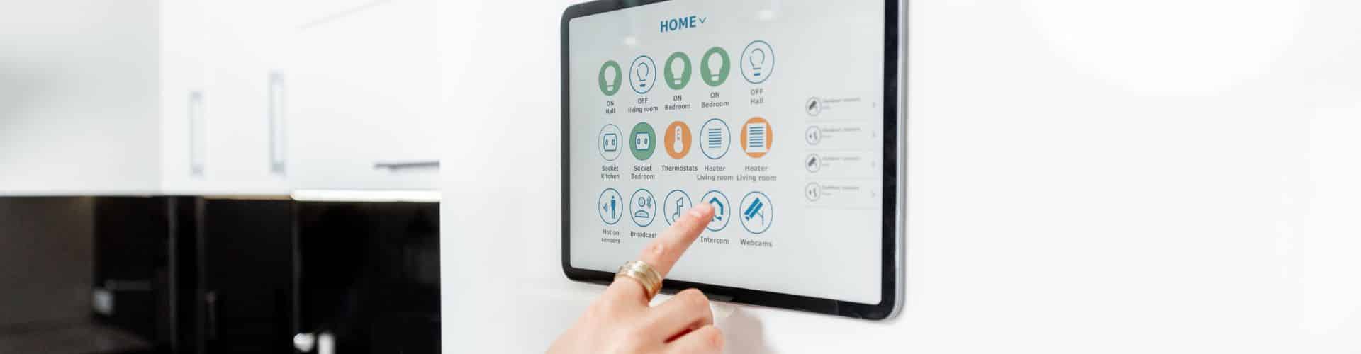 Service haut-de-gamme de conciergerie Airbnb - Mon Petit Faré Paris blog - La Domotique dans les Maisons de Location : Guide Complet pour Optimiser votre Airbnb